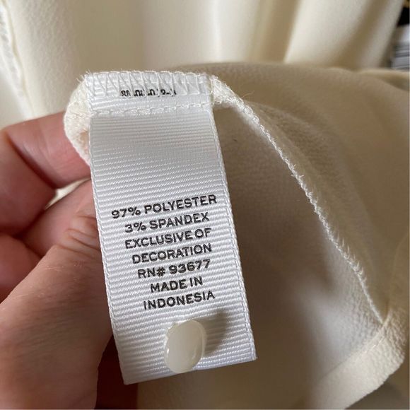 Stylus Long Sleeved Open Arm Ruffle Blouse Size Small (NWT) - Picture 8 of 11